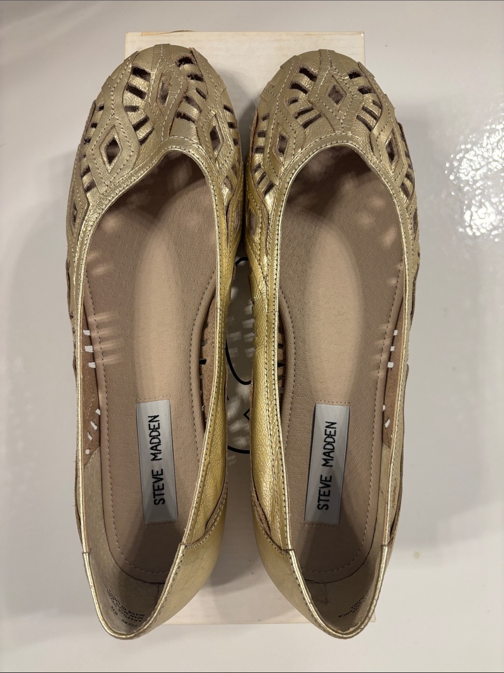 Steve Madden Women's Metallic Gold Cutout Flats